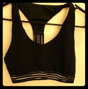 Sports bra